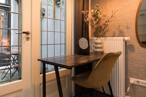 Small study table