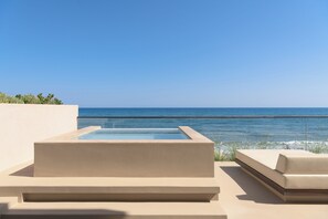 Exquisite plunge pool details with sea views.