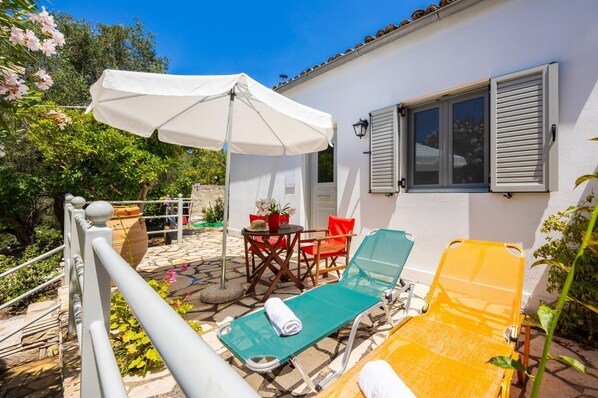 Beautiful cottage with private terrace