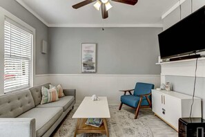 Living Room with Sonos Soundbar Setup!