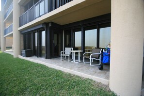 Patio with Patio Furniture, Beach Chairs and Wagon and Patio Box with Beach Toys