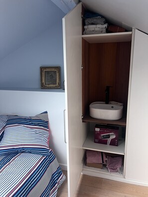 Sink for the attic