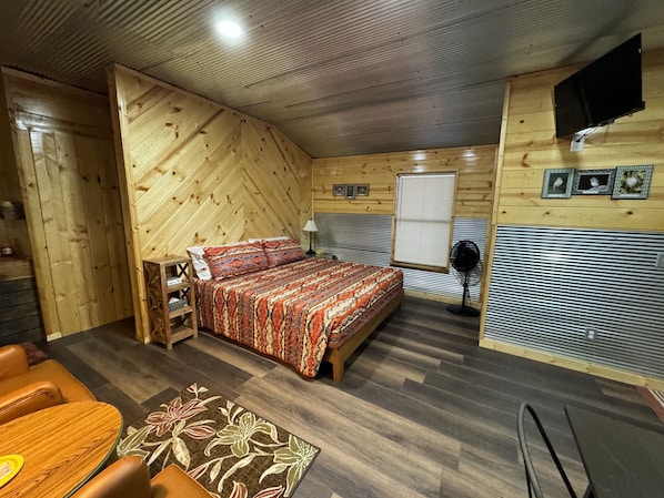 Ruffled Feathers Cabin at The Lazy Buffalo, pet friendly, sleeps 2, king bed