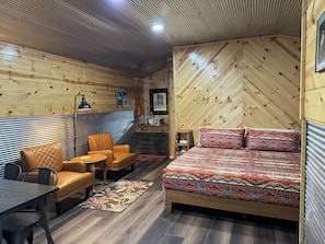 Ruffled Feathers Cabin at The Lazy Buffalo, pet friendly, sleeps 2, king bed