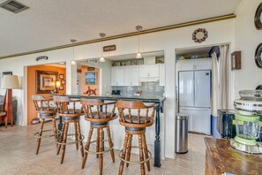 Kitchen | Basic Cooking Essentials | Breakfast Bar | Water Filter