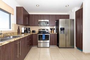 Modern kitchen