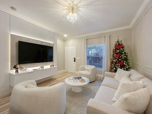 Living Room,TV and multimedia