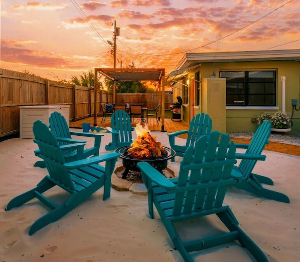 Join us for a cozy evening by the firepit! Bring your own logs for a warm gathering with family. Remember to enjoy responsibly and keep an eye on the fire for safety.