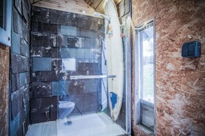 The Pod - 1 Bedroom - Freshwest Beach Retreat (17728)