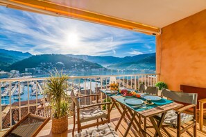 Sea view apartment in Puerto Soller