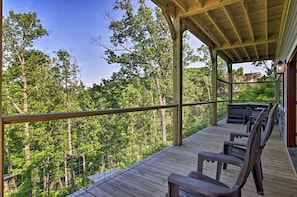 Bottom deck area!