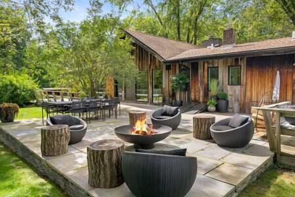 The ultimate firepit