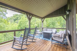 Private Back Porch