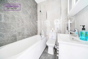 MODERN BATHROOM