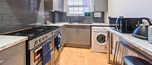 TOP GRADE QUALITY KITCHEN EQUIPMENTS