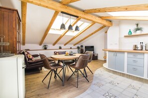 Open space dinning/living room