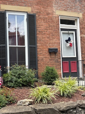 Private entrance to Madison Manor II, the north townhouse.