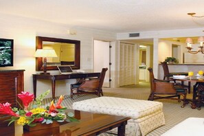 Inviting living room designed for both style and comfort, ideal for leisure or social gatherings.