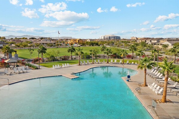 Community pool looking toward State Farm Stadium 