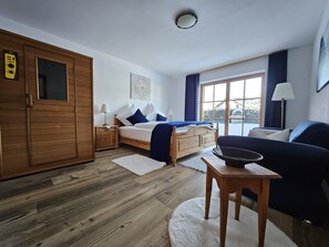 Ferienwohnung Bergoase-Schlaf- und Saunabereich