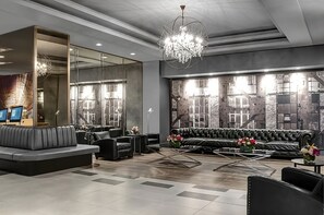 Stylish lobby with 24/7 front desk available