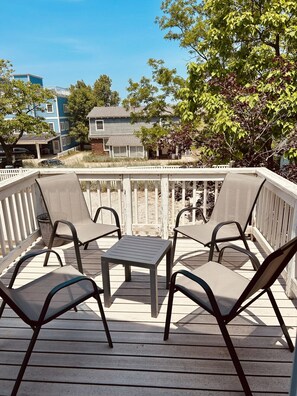Private Deck