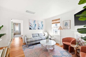 Spacious living room with seating for your entire group