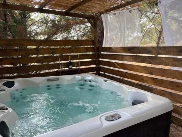 Bubbelpool utomhus
