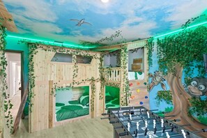 Welcome to The Jungle... Bunk Beds!!!