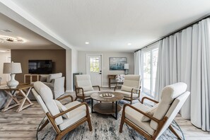 Spacious and comfortable, there's plenty of seating for everyone!