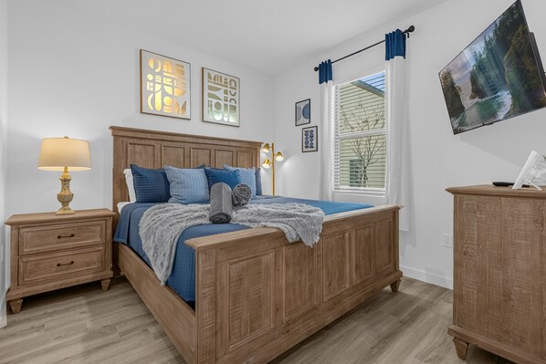King bedroom with high quality furniture, private smart TV 