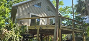 new deck!! overlooking weeki wachee river
