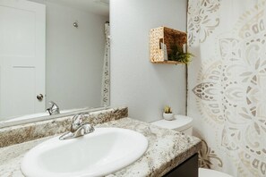 Modern amenities meet comfort – experience bliss in our well-appointed bathroom.

Toilet
Shampoo
Conditioner
Hair dryer
Soap