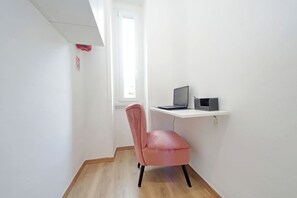 study room with workstation