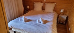 1. Zimmer Doppelbett im Obergeschoss