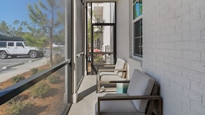 Pinewood 317 Patio