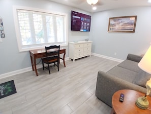 Work Station / Smart TV / Storage-Sheets & Blankets