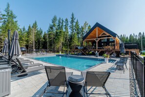 Common areas (available year-round and offering several facilities)