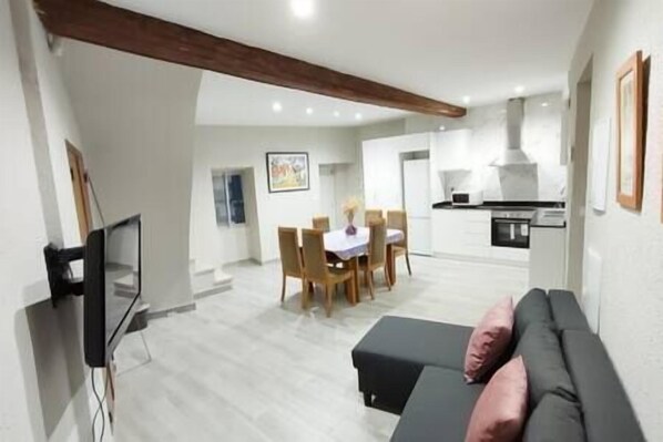 Living room (1)