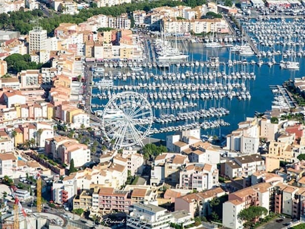 Marina
