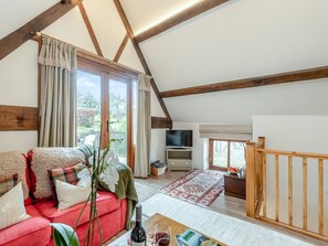 Living area | Jinney Ring, Ocle Pychard