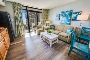 Large Living Area with Views of the Ocean, Beautifully Decorated