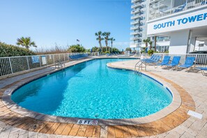 Seaside Pools
