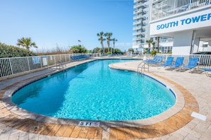 Seaside Pools