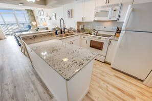 Beautiful Remodeled Condo