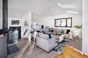 Stylish & Social Open Plan Mezzanine Living Area.