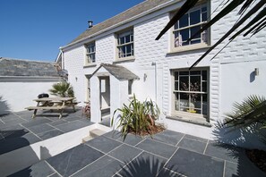 Porth Beach House