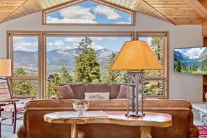 Furniture, Indoors, Living Room, Lamp, Couch