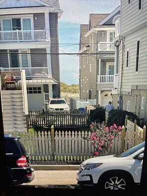 Steps to the Beautiful Beach you can see from your Living Room Window!