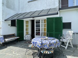 Ulkoruokailutilat
